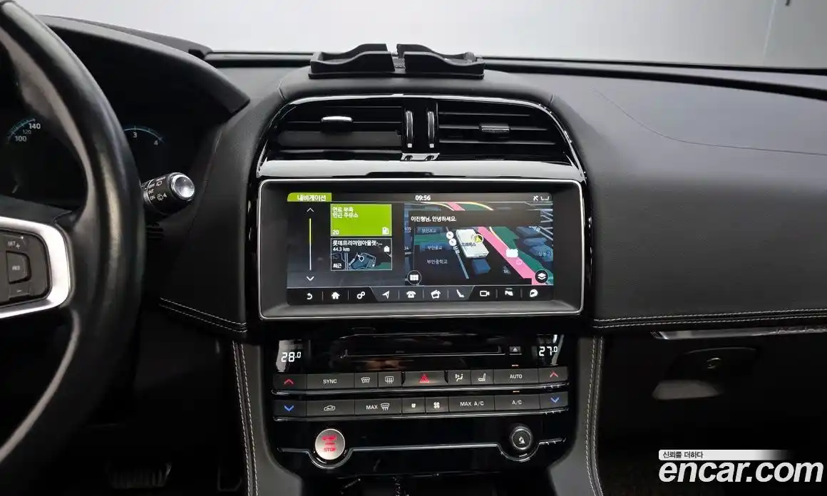 Jaguar F-Pace 2017 3.0 Автомат в Москве № 610785, фото 14