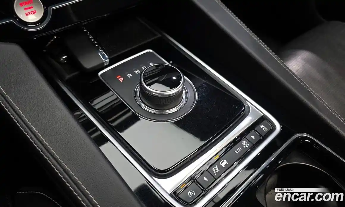 Jaguar F-Pace 2017 3.0 Автомат в Москве № 610785, фото 9