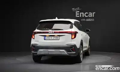 Kia Seltos 2025 2.0 Автомат в Москве № 611145, миниатюра 4