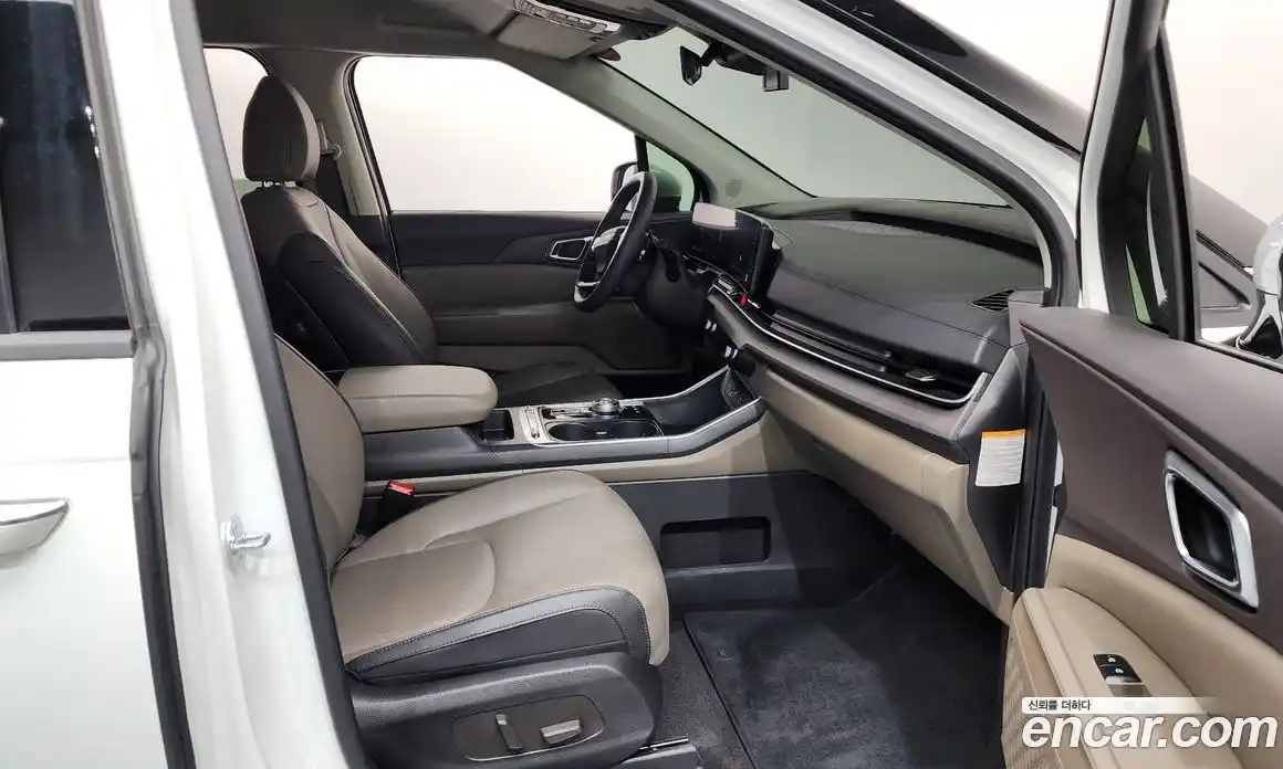 Kia Canival 2025 1.6 Автомат в Москве № 611230, фото 11