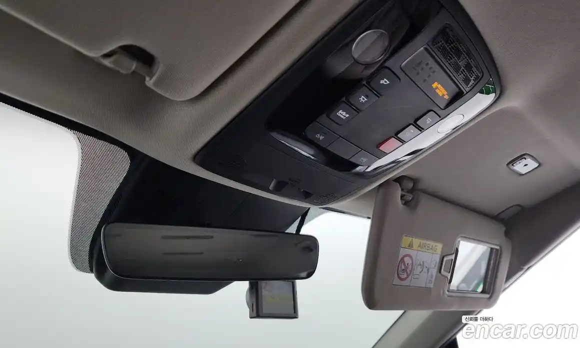 Kia Canival 2025 1.6 Автомат в Москве № 611230, фото 17