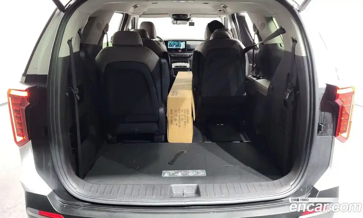 Kia Canival 2025 1.6 Автомат в Москве № 611230, фото 20