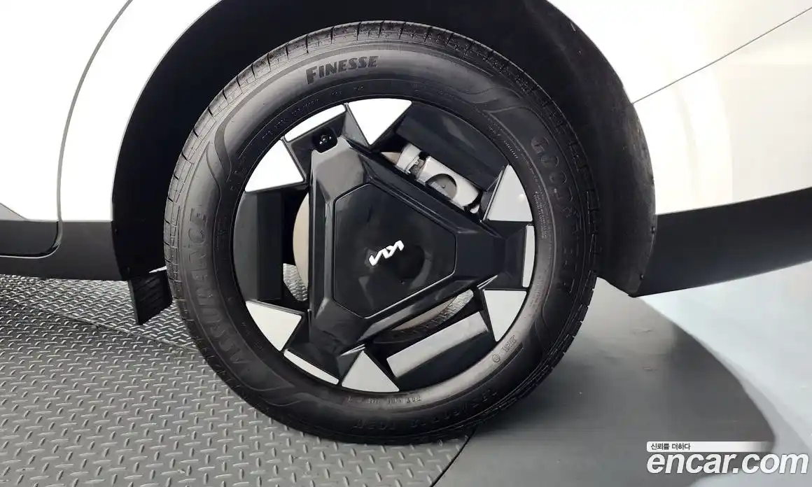 Kia Canival 2025 1.6 Автомат в Москве № 611230, фото 5