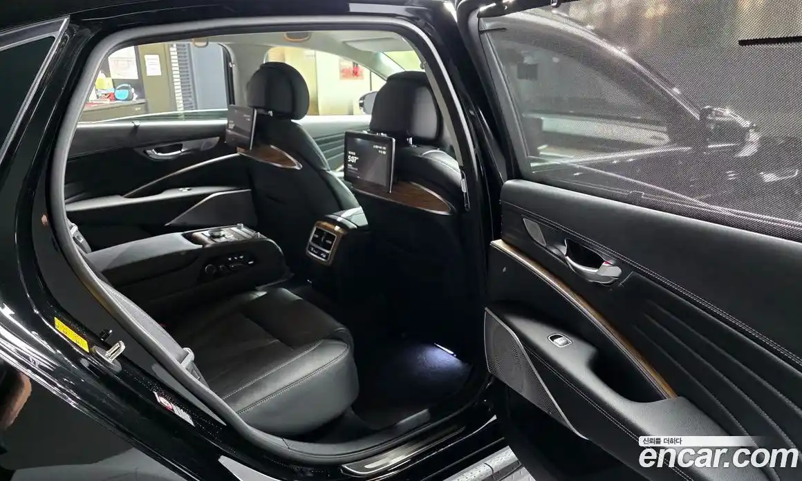 Kia K9 2023 3.8 Автомат в Москве № 611381, фото 12