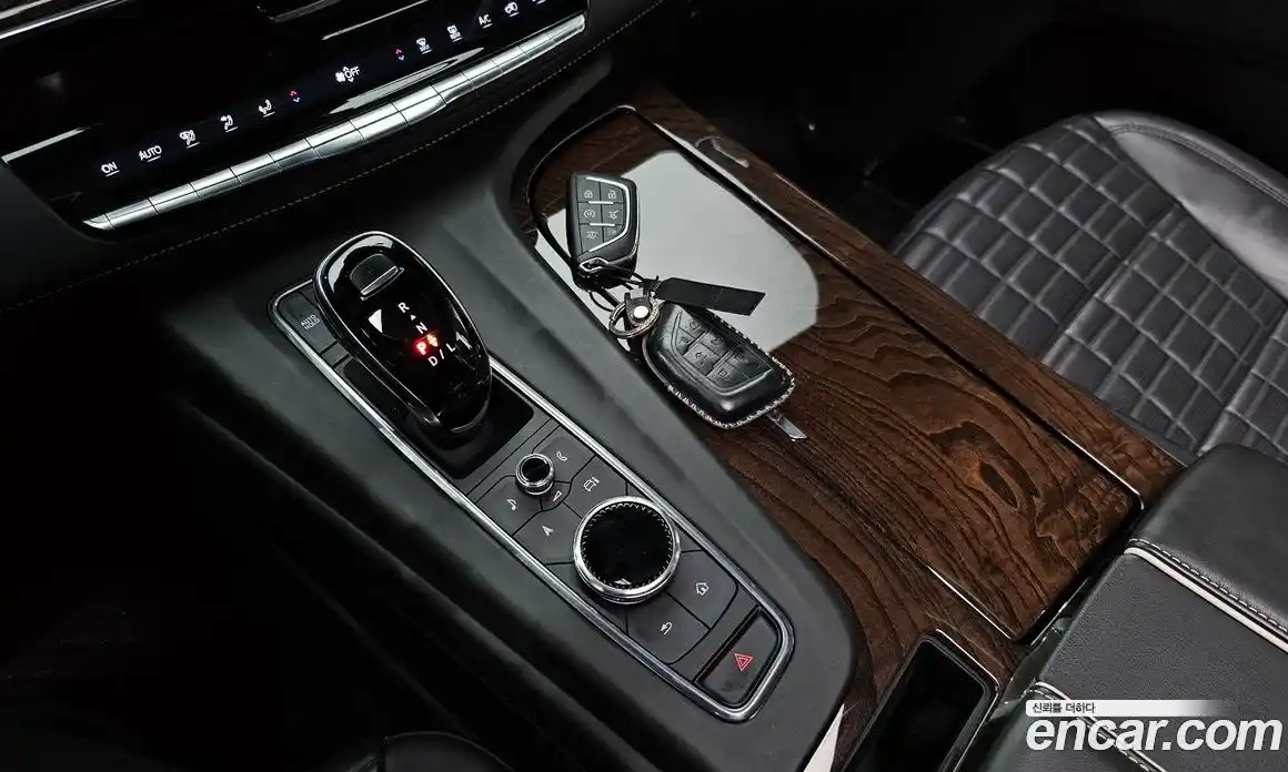 Cadillac Escalade 2022 6.2 Автомат в Москве № 611583, фото 9