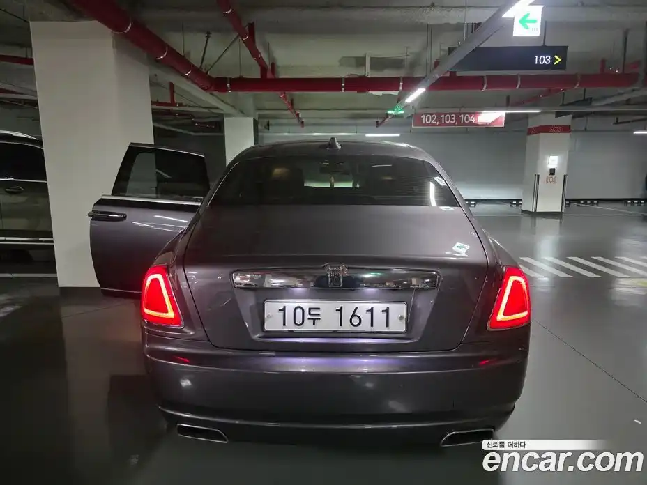 Rolls-Royce Ghost 2018 6.6 Автомат в Москве № 611874, фото 3