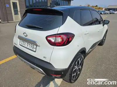 Renault QM3 2018 1.5 Автомат в Москве № 612483, миниатюра 4