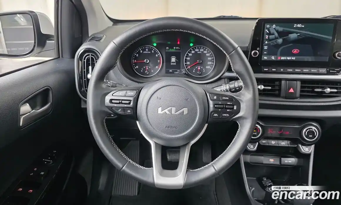 Kia Morning 2023 1.0 Автомат в Москве № 612617, фото 13