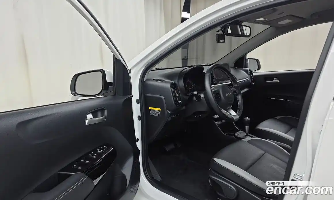 Kia Morning 2023 1.0 Автомат в Москве № 612617, фото 10