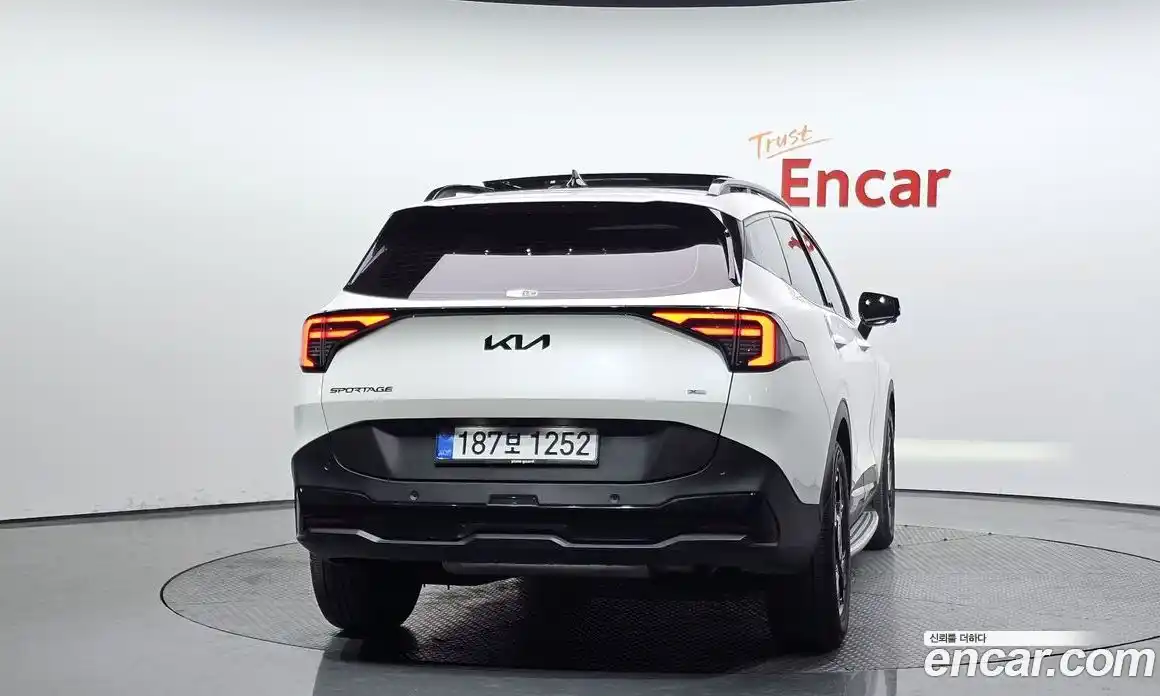 Kia Sportage 2025 1.6 Автомат в Москве № 612653, фото 3