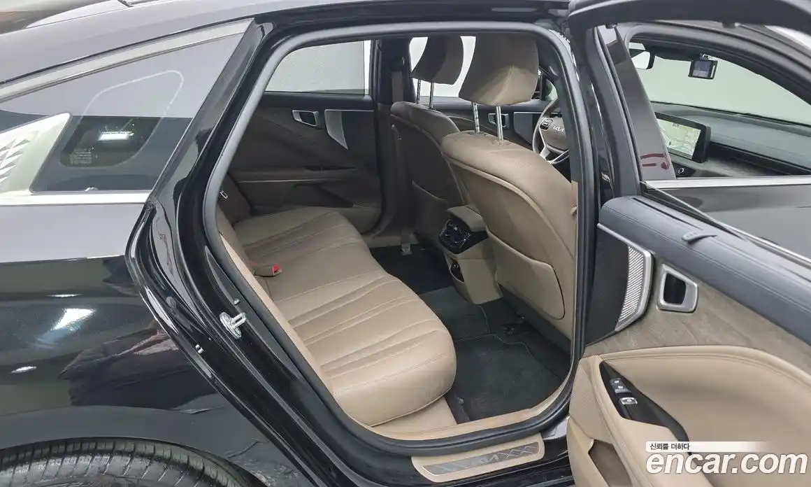 Kia K8 2023 2.5 Автомат в Москве № 612914, фото 12