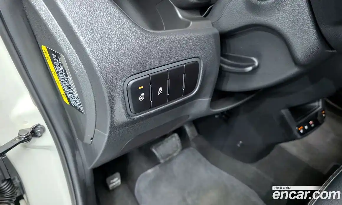 Kia Ray 2023 1.0 Автомат в Москве № 613060, фото 17