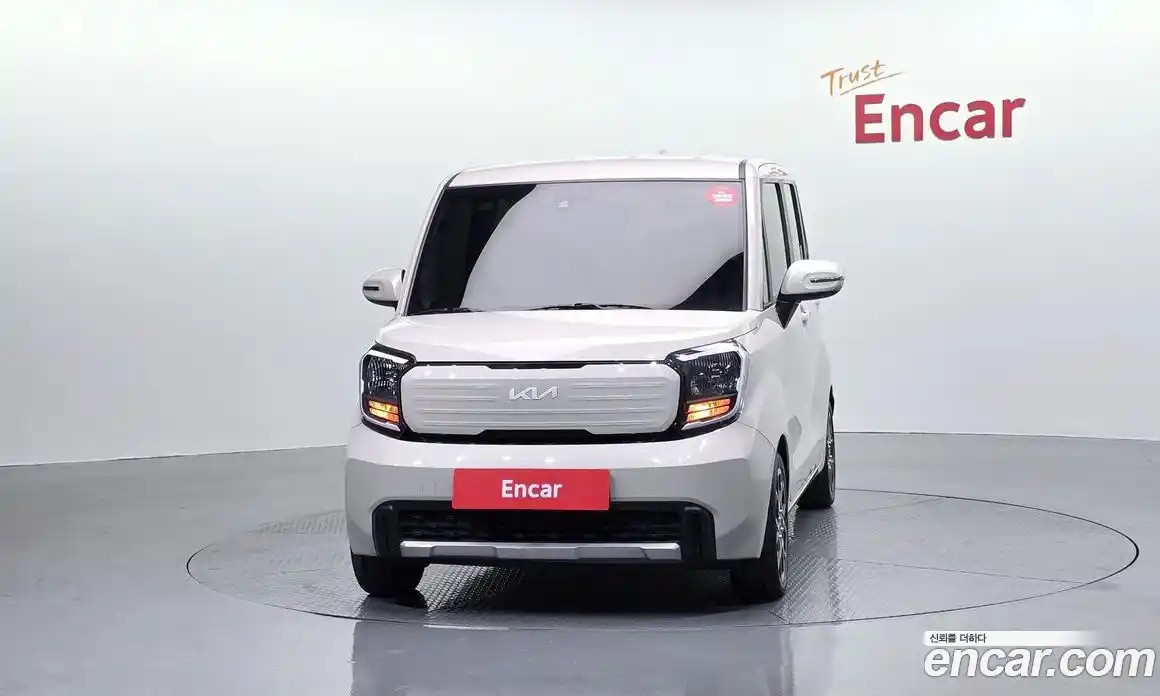 Kia Ray 2023 1.0 Автомат в Москве № 613060, фото 3