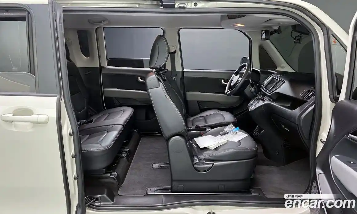 Kia Ray 2023 1.0 Автомат в Москве № 613060, фото 10