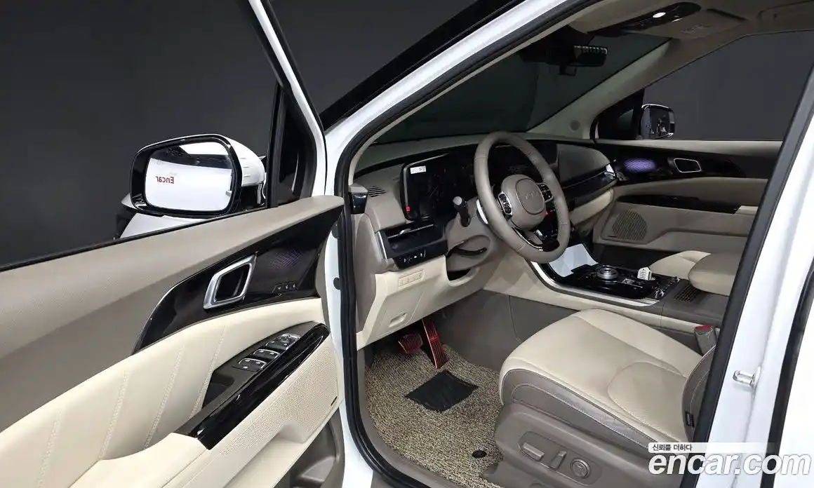 Kia Canival 2023 3.5 Автомат в Москве № 613146, фото 11