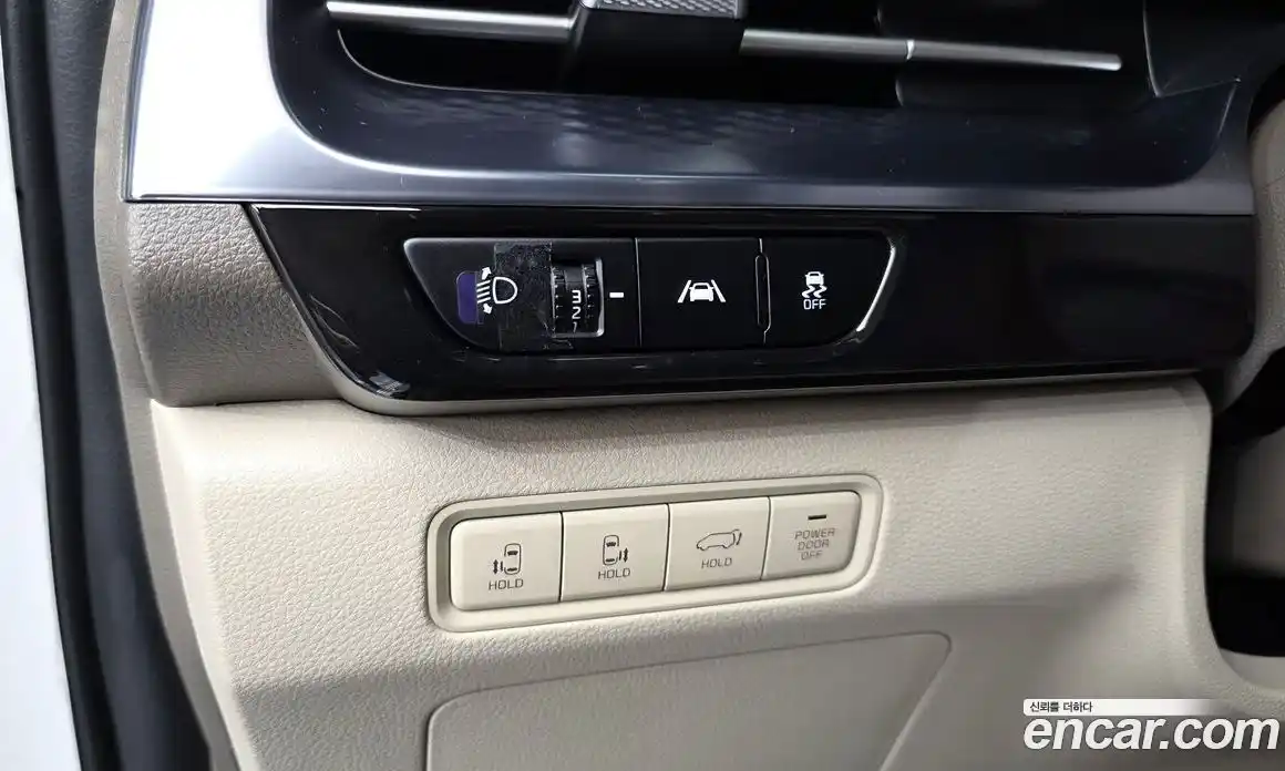 Kia Canival 2023 3.5 Автомат в Москве № 613146, фото 16