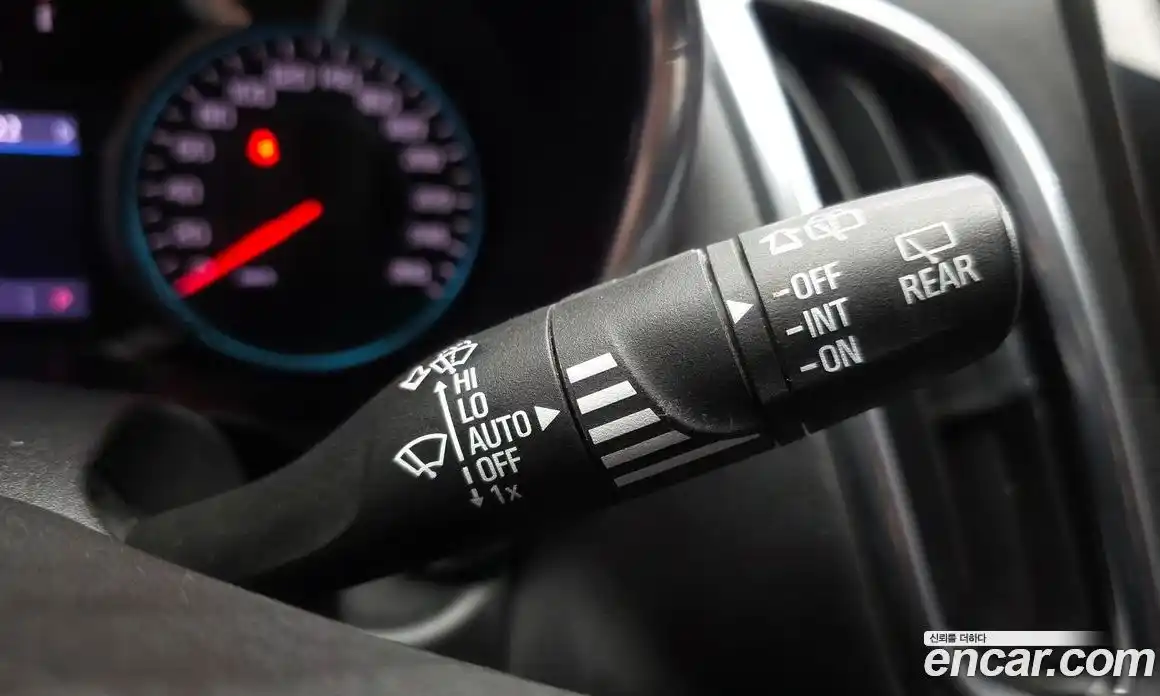 Chevrolet Equinox 2019 1.6 Автомат в Москве № 613148, фото 17