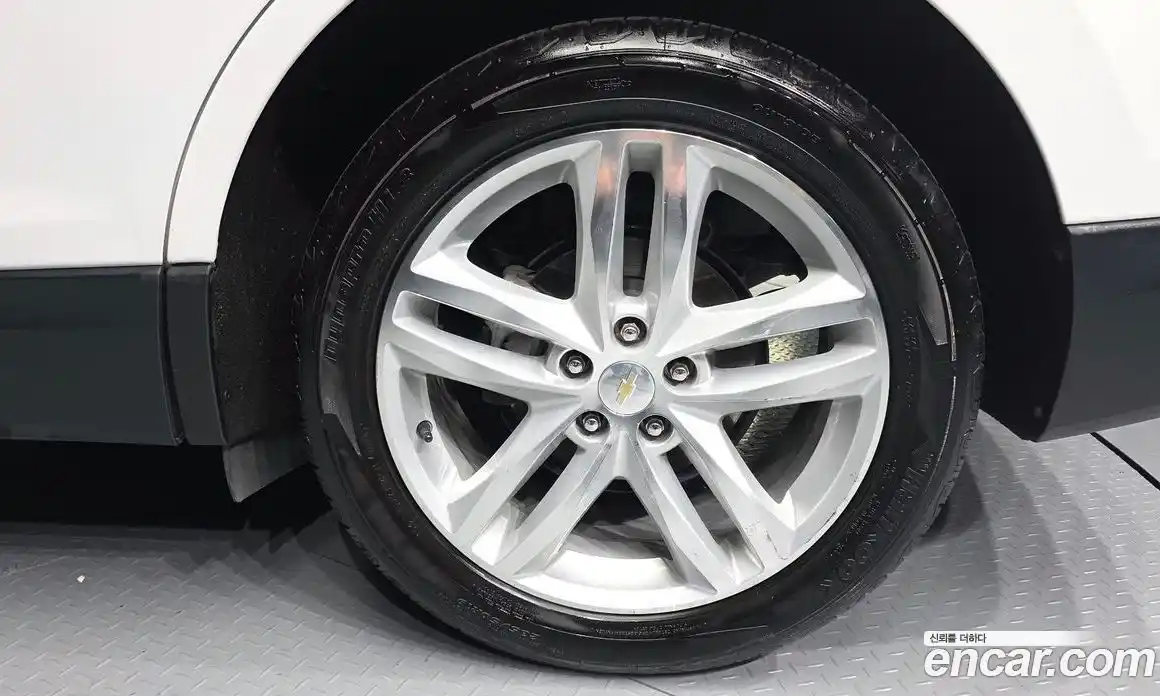 Chevrolet Equinox 2019 1.6 Автомат в Москве № 613148, фото 5