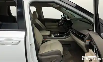 Kia Canival 2024 1.6 Автомат в Москве № 613250, миниатюра 11
