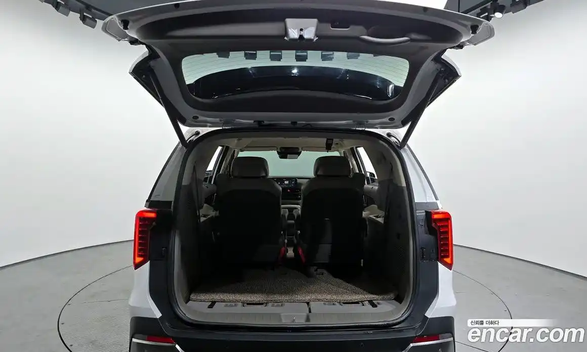 Kia Canival 2024 1.6 Автомат в Москве № 613250, фото 20