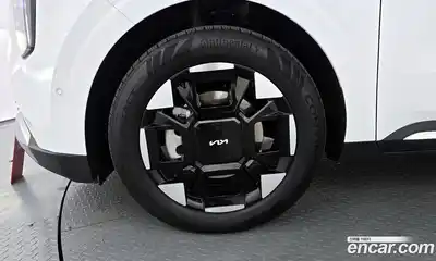 Kia Canival 2024 1.6 Автомат в Москве № 613250, миниатюра 5