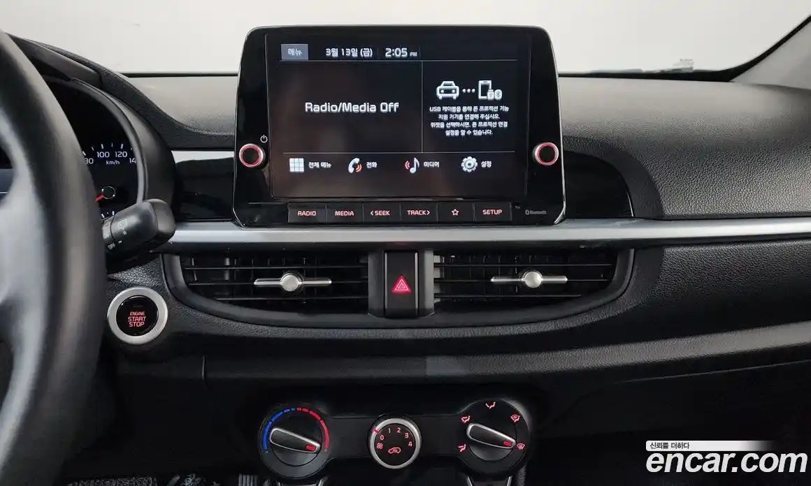 Kia Morning 2022 1.0 Автомат в Москве № 613404, фото 14