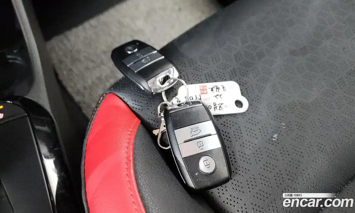 Kia Morning 2022 1.0 Автомат в Москве № 613404, фото 17