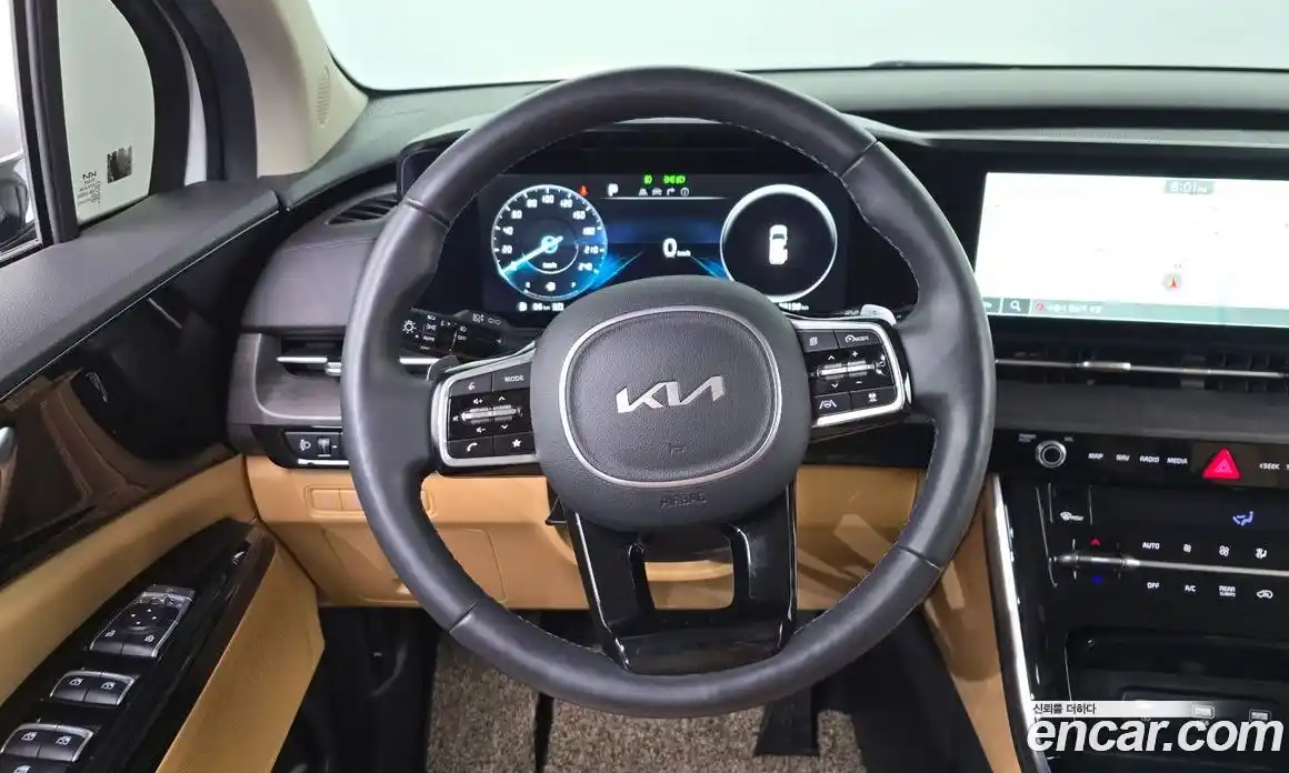 Kia Canival 2023 3.5 Автомат в Москве № 613405, фото 13