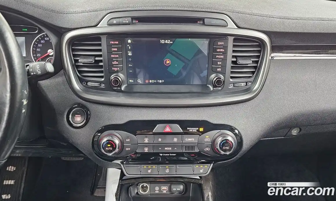 Kia Sorento 2016 2.0 Автомат в Москве № 613407, фото 16