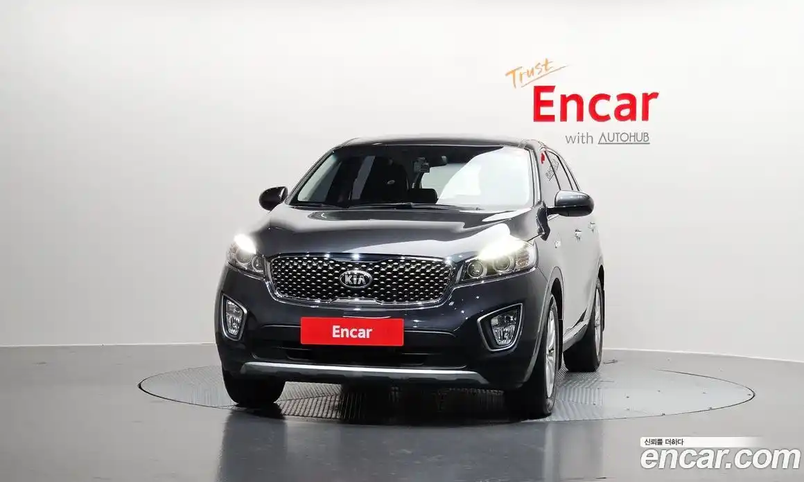 Kia Sorento 2016 2.0 Автомат в Москве № 613407, фото 3