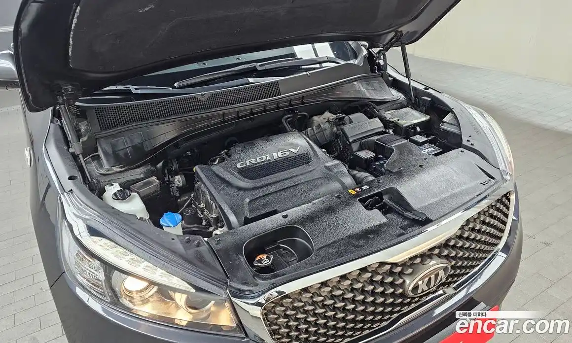 Kia Sorento 2016 2.0 Автомат в Москве № 613407, фото 6