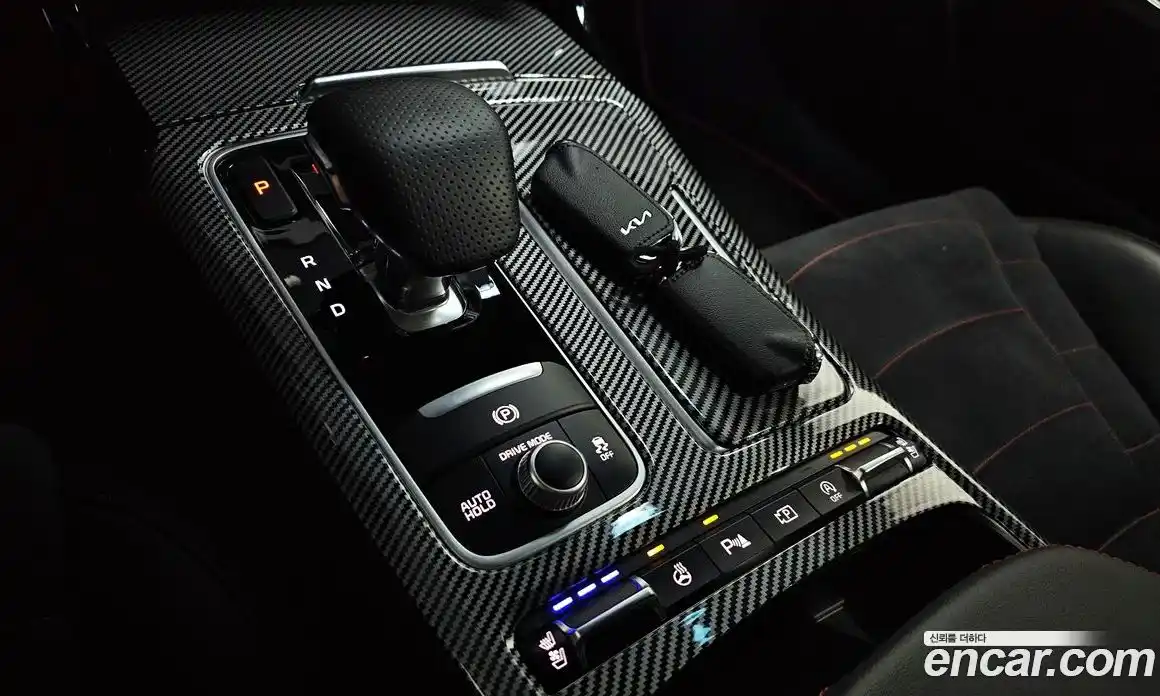 Kia Stinger 2022 3.3 Автомат в Москве № 613526, фото 9