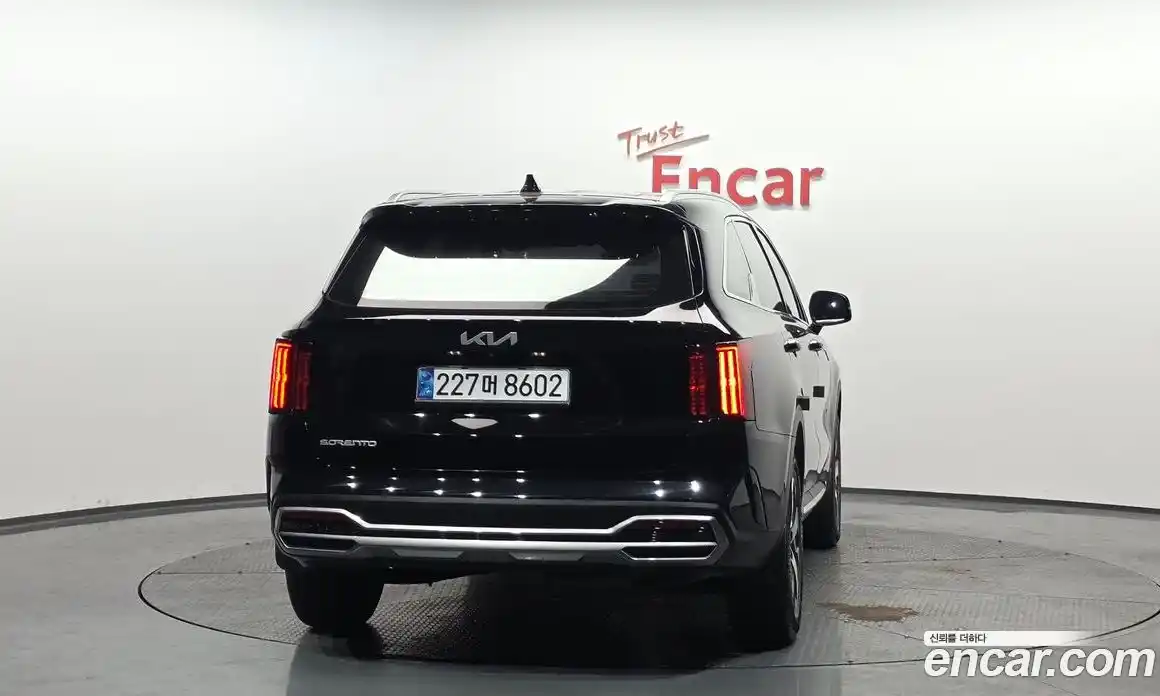 Kia Sorento 2023 2.5 Автомат в Москве № 613687, фото 4