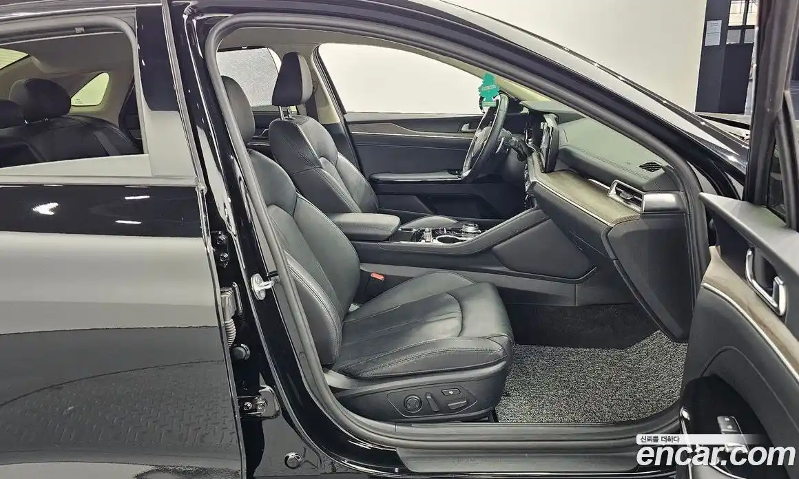 Kia K5 2023 2.0 Автомат в Москве № 613846, фото 10