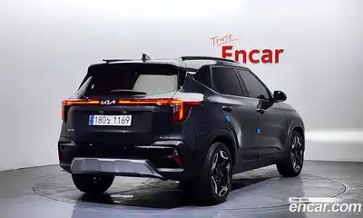 Kia Seltos 2024 1.6 Автомат в Москве № 613899, миниатюра 2