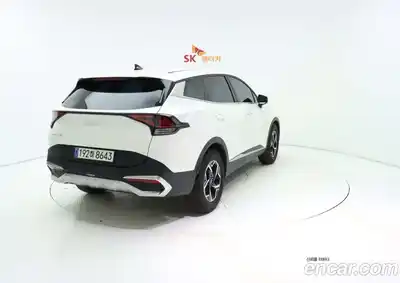 Kia Sportage 2024 2.0 Автомат в Москве № 614268, миниатюра 3