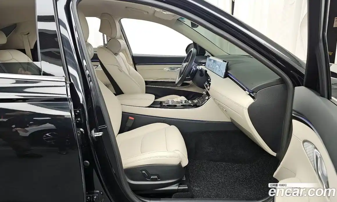 Genesis GV70 2025 2.5 Автомат в Москве № 614500, фото 11