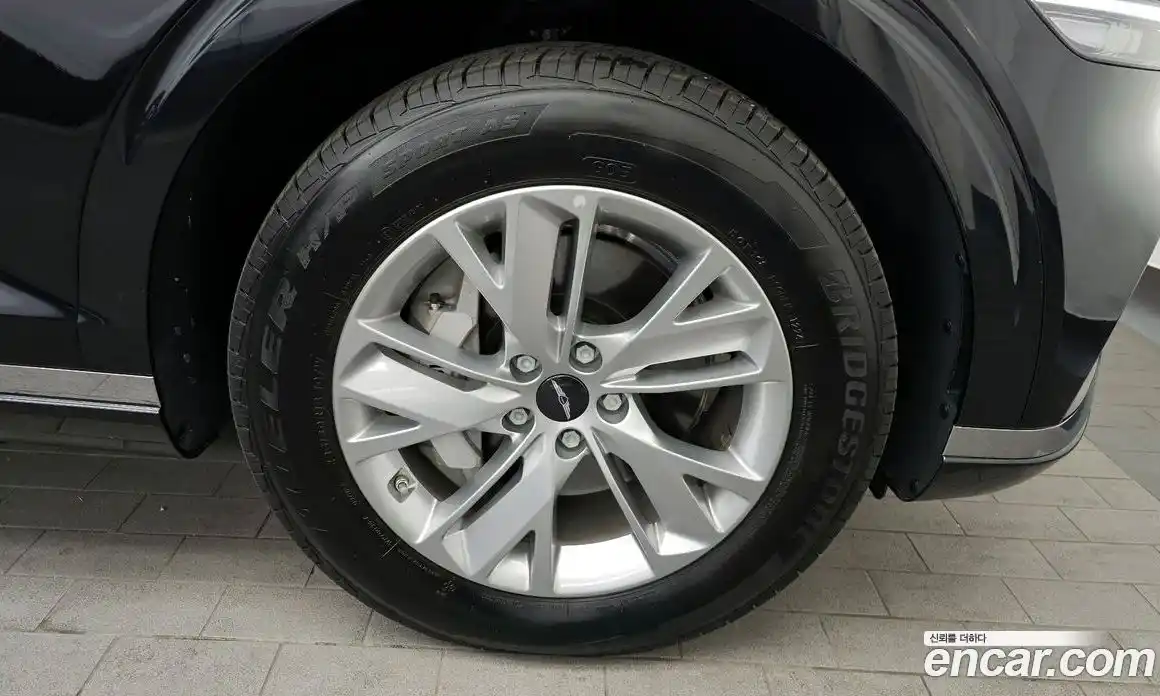 Genesis GV70 2025 2.5 Автомат в Москве № 614500, фото 5