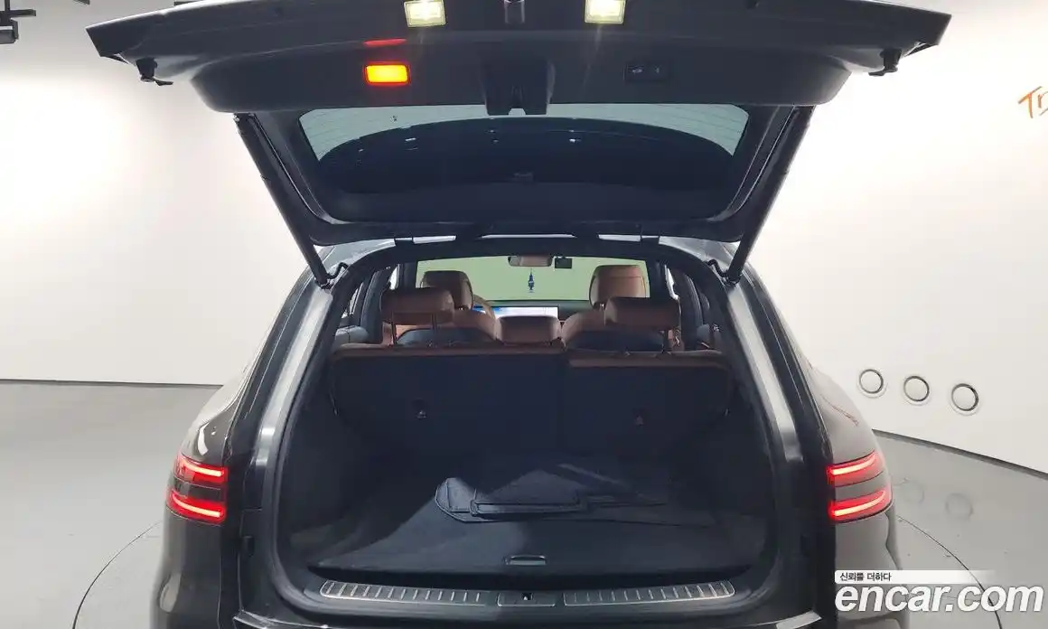 Genesis GV70 2025 2.5 Автомат в Москве № 614566, фото 20