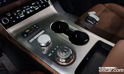 Genesis GV70 2025 2.5 Автомат в Москве № 614566, миниатюра 9