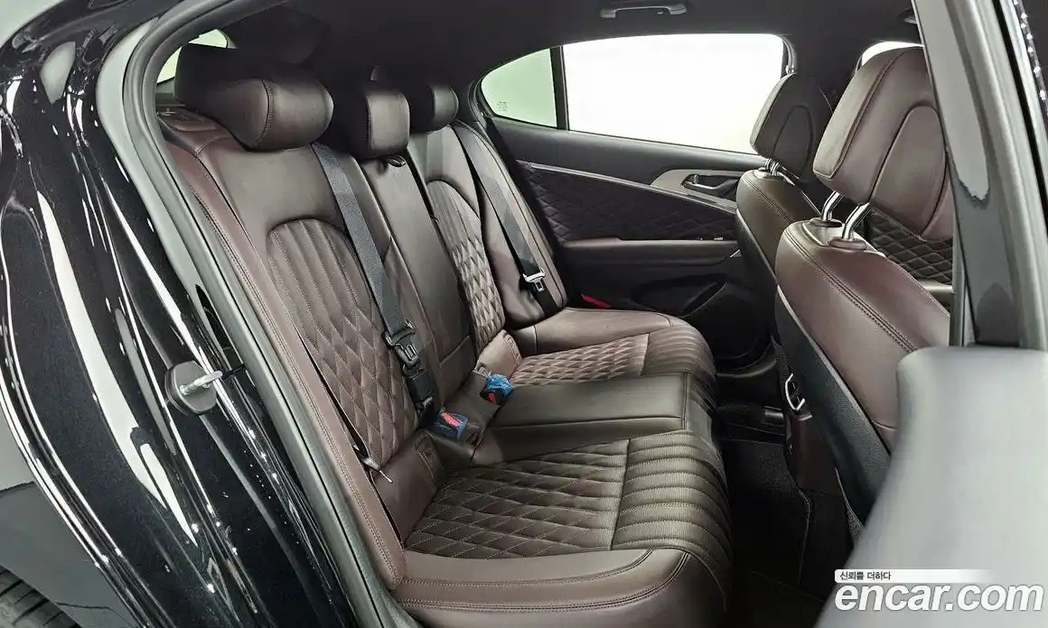 Genesis G70 2024 2.5 Автомат в Москве № 614630, фото 12