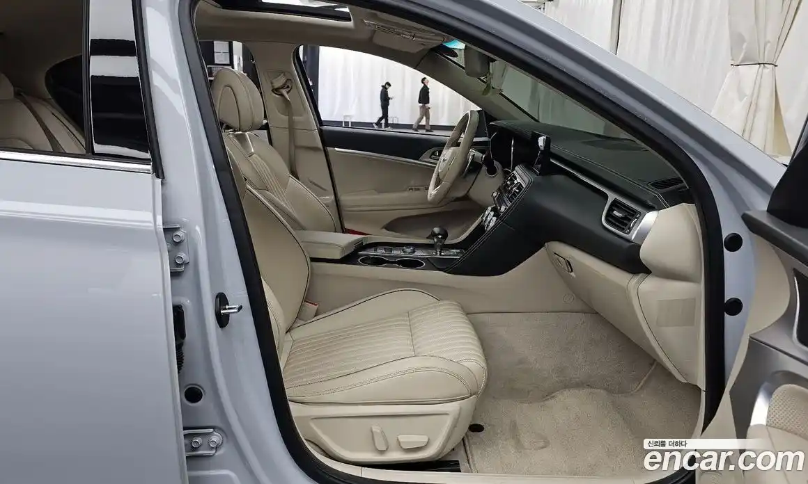 Genesis G70 2023 2.0 Автомат в Москве № 614778, фото 11