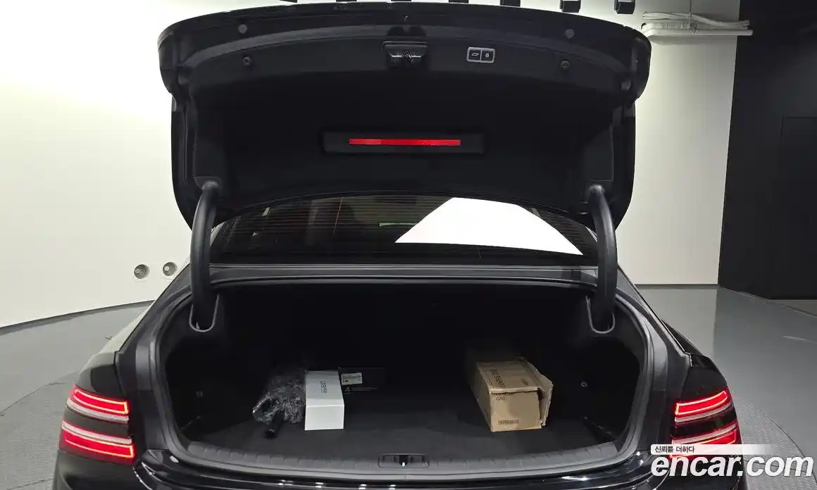 Genesis G80 2022 2.5 Автомат в Москве № 614791, фото 20