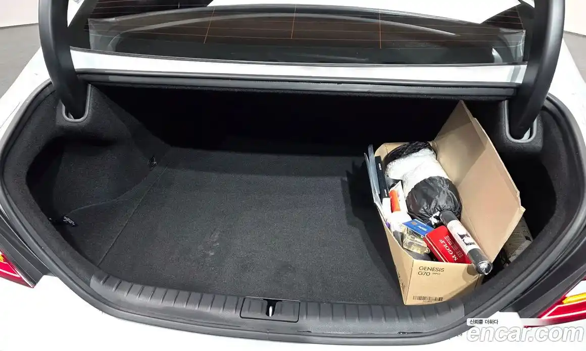 Genesis G70 2022 2.0 Автомат в Москве № 614837, фото 19