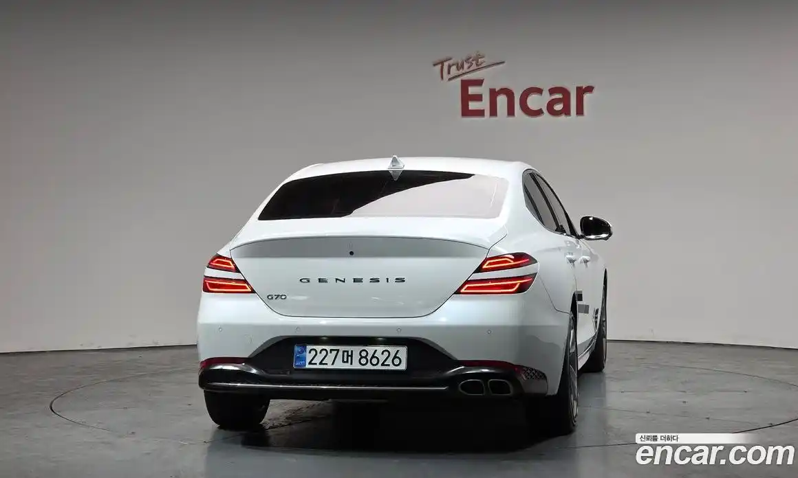 Genesis G70 2022 2.0 Автомат в Москве № 614837, фото 3