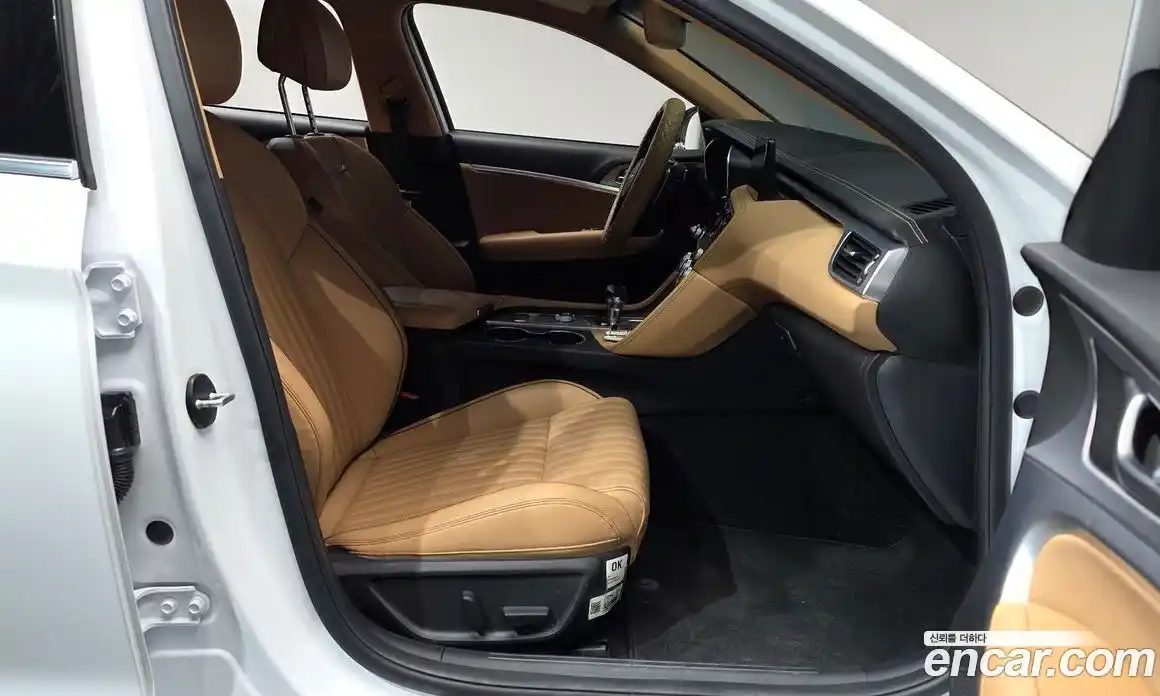 Genesis G70 2022 2.0 Автомат в Москве № 614837, фото 9