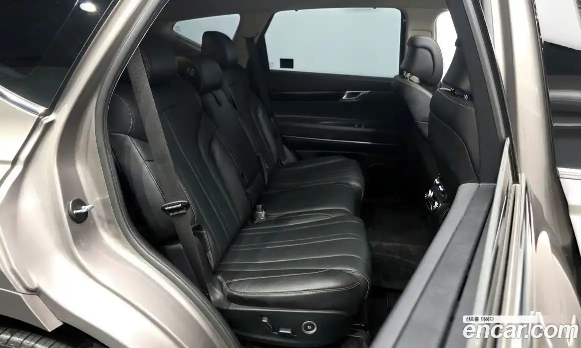 Genesis GV80 2020 2.5 Автомат в Москве № 615235, фото 12