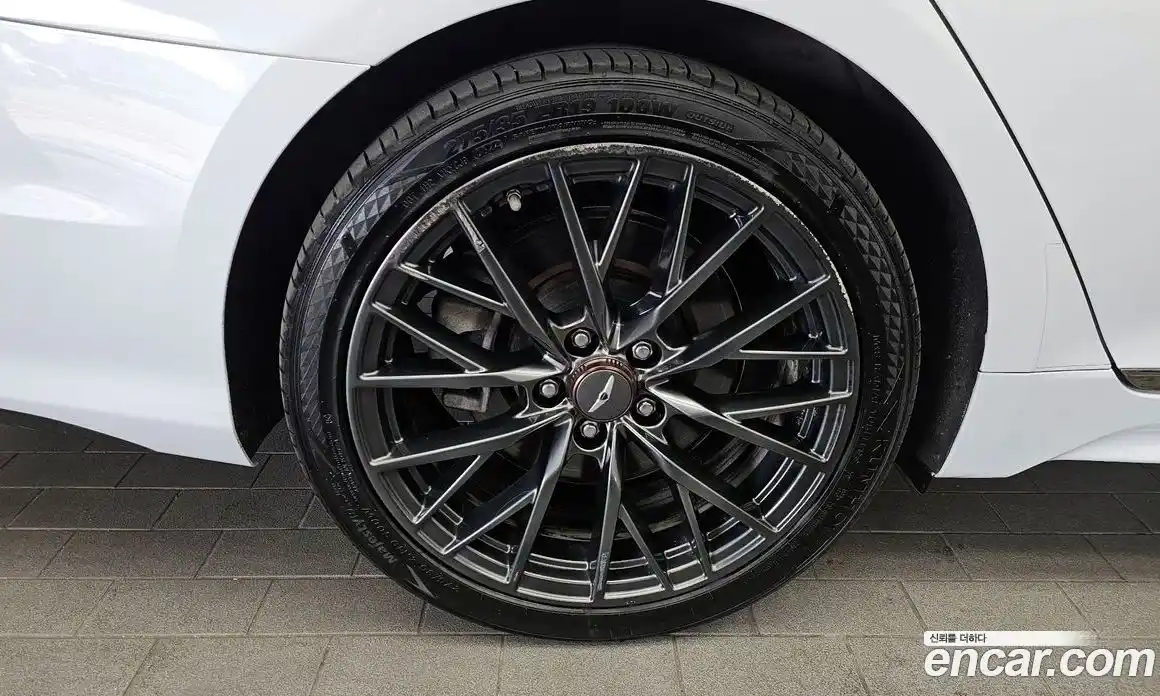 Genesis G80 2018 3.3 Автомат в Москве № 615327, фото 5