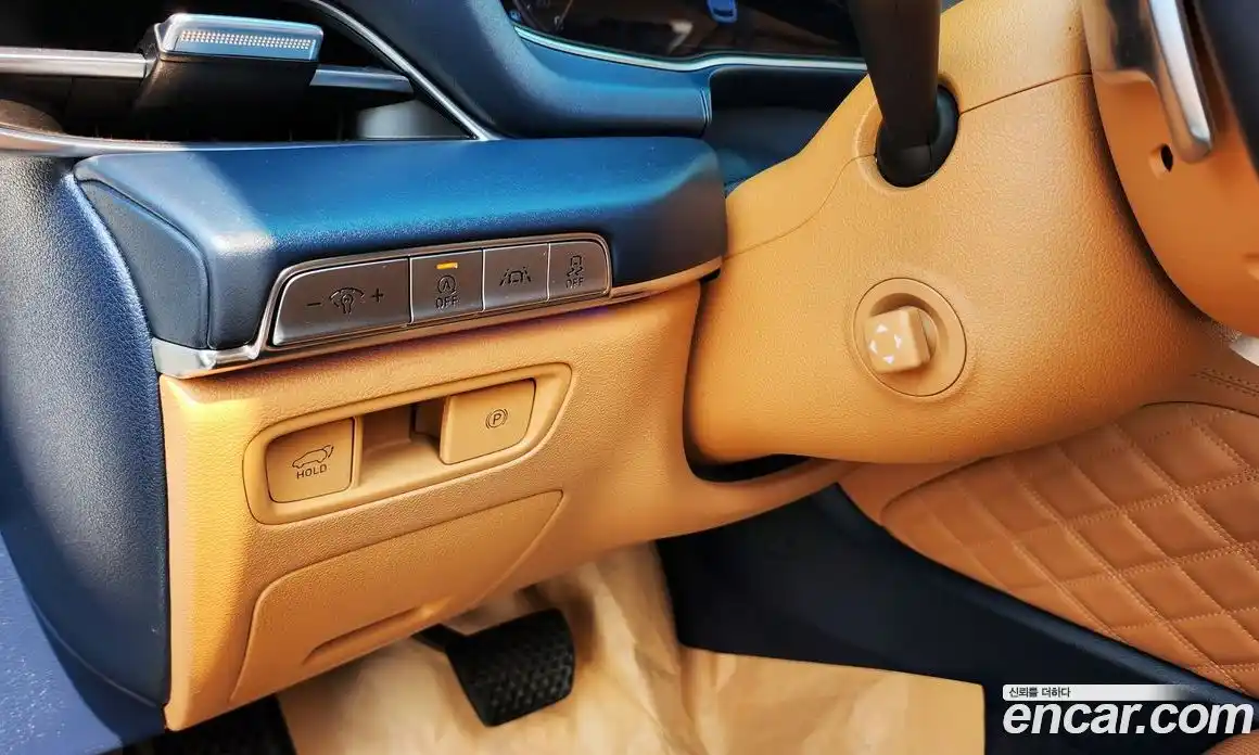 Genesis GV80 2020 3.0 Автомат в Москве № 615663, фото 16