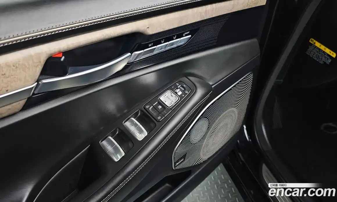 Genesis G90 2020 3.8 Автомат в Москве № 615699, фото 18